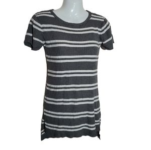 Striped ribbed long t-shirt